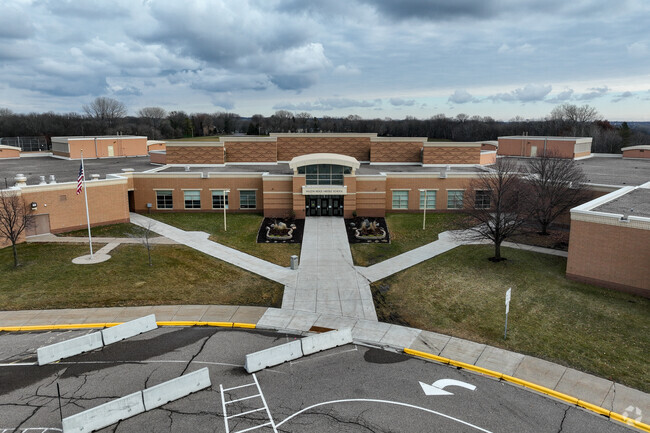 Falcon Ridge Middle School is 
located in Apple Valley, MN.