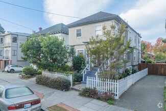 3012 College Ave, Berkeley, CA 94705