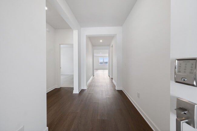 20048 Gabardine Ln, Lakeville, MN 55044 - photo 5