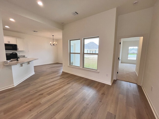 2188 Sherri's, Port Allen, LA 70767 - photo 2