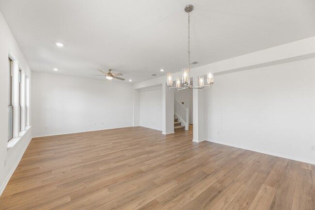 1525 Garlock Dr, Leander, TX 78641 - photo 2