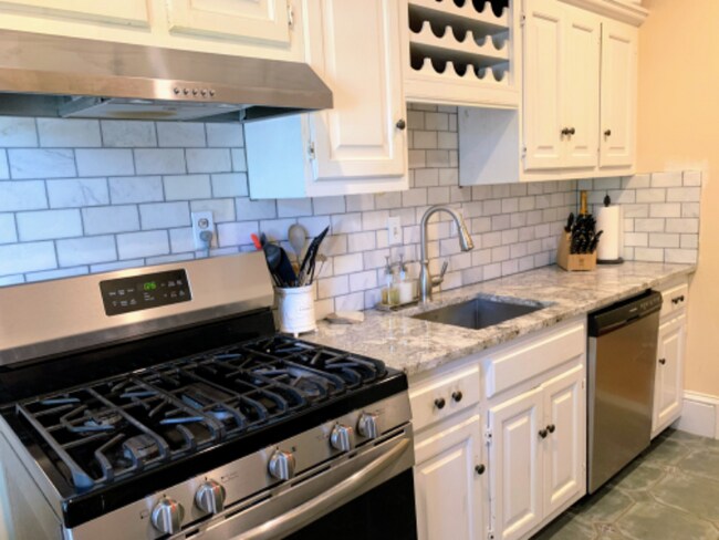 9 Braemore Rd unit 6, Brighton, MA 02135 - photo 5