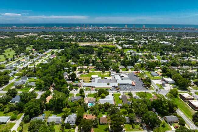 UBIC Academy is located in Holly Hill, Florida.