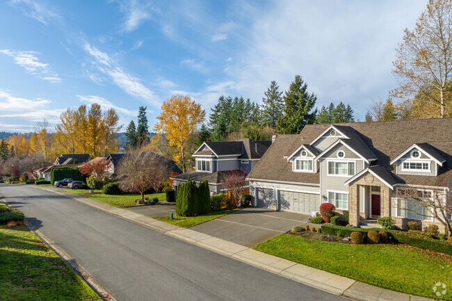 Homes in Sammamish's Sahalee neighborhood have close access to many parks and schools.