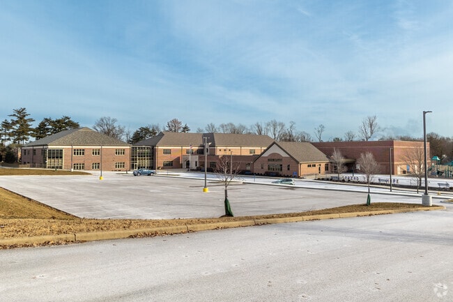 Madeira Elementary School
Public Elementary School
Madeira, Cincinnati OH