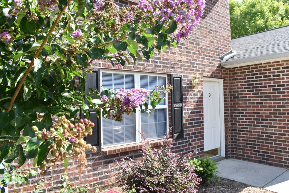 Laurel Forest, Hickory, NC 28601 - photo 1