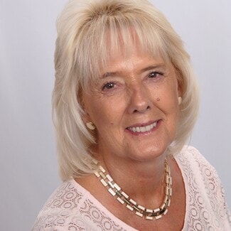 Jeannie Calhoun