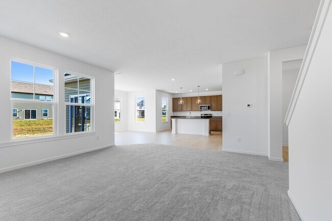 292 Commodore Dr, Pittsboro, IN 46167 - photo 7