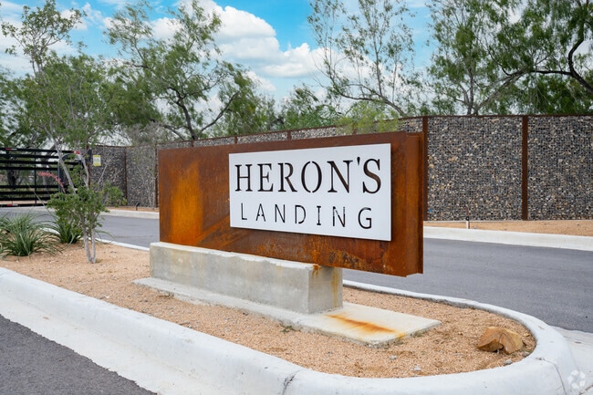 Heron’s Landing, Weslaco, TX 78599 - photo 4