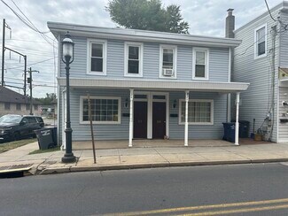 24 N Main St, Ambler, PA 19002