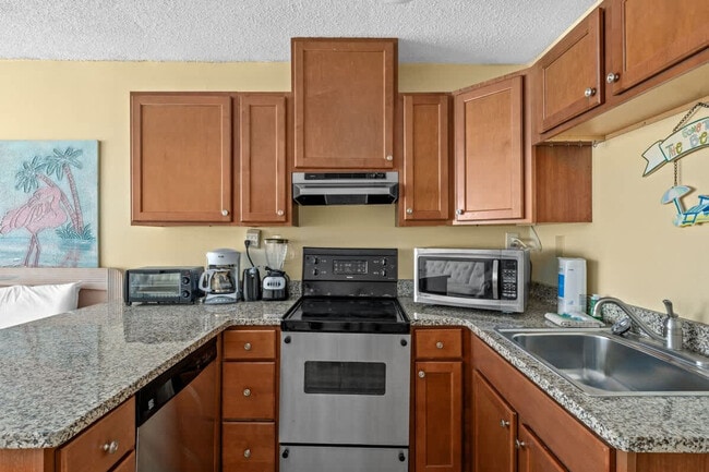 Top of the Gulf Condos unit FL6-ID1354937P, Panama City, FL 32408 - photo 4