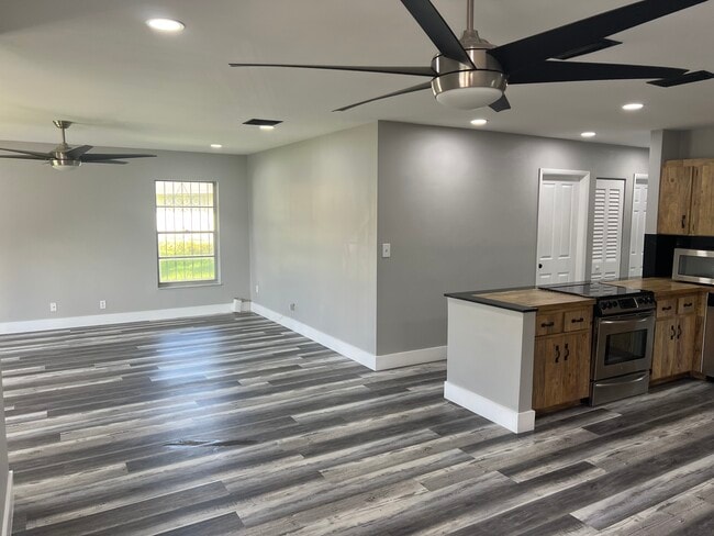 7179 SW 22nd Place, Davie, FL 33317 - photo 5