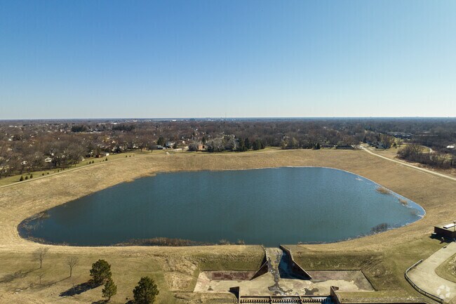 Embrace nature at the Hamilton Reservoir in Reseda.