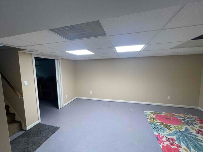 505 Herrick Park Dr, Tecumseh, MI 49286 - photo 5