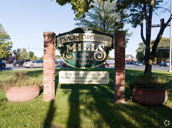 Art and Industrial space at the Mills.