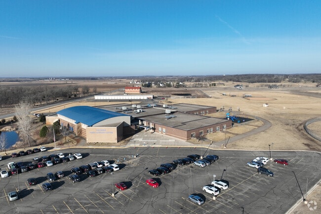 Oak Ridge Elementary School serves preschool and kindergarten students.