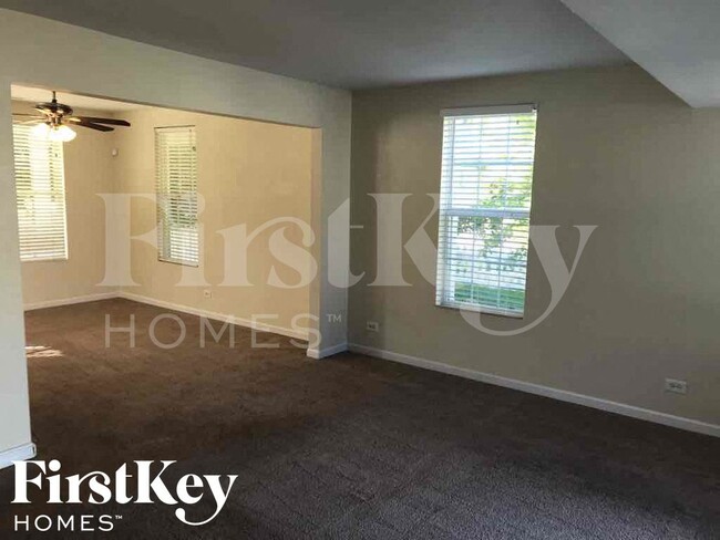 1151 Serendipity Dr, Aurora, IL 60504 - photo 5