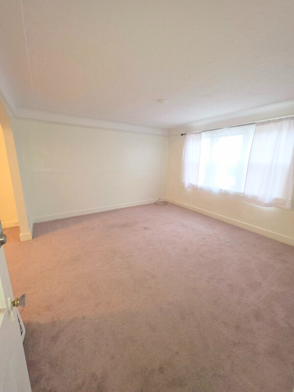 2337 Burnside Ave unit 2337 Burnside Upper, Oregon, OH 43616 - photo 2