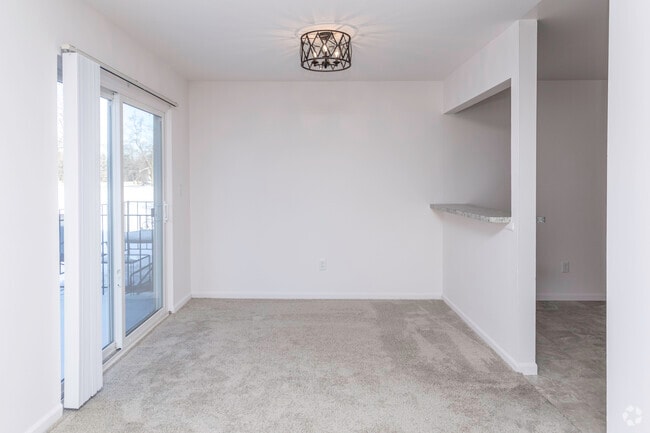 2BR, 2BA - 1,1100 SF The Dartmouth