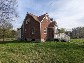 119 Hammett Ave, Radford, VA 24141