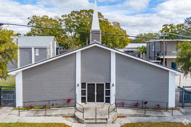 Tampa Bay Christian Academy welcomes students to learn.