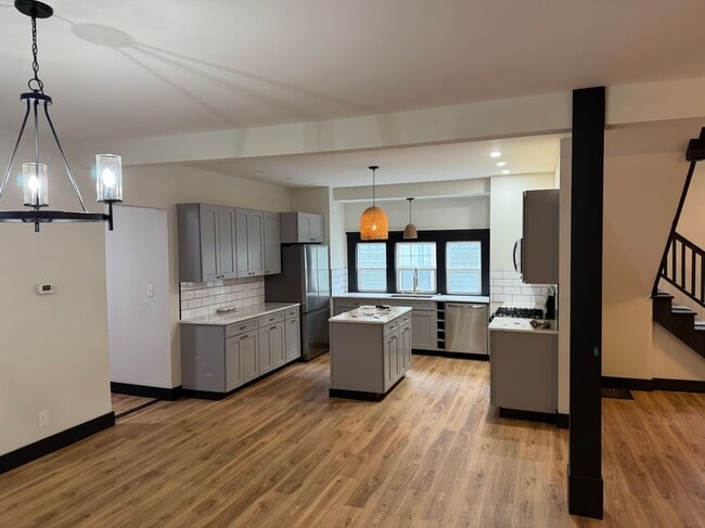 2157 Singleton St, Indianapolis, IN 46203 - photo 3