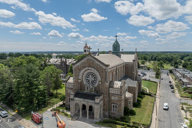 At The Baltimore Academy, educators provide tailored support to meet each student's needs.