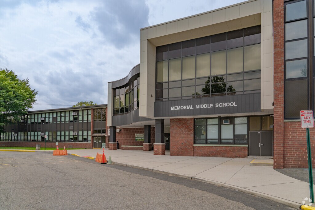 Memorial Middle School can be found off 1st street in Fair Lawn.