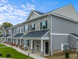 2727 Columbia Ave, Lancaster, PA 17603