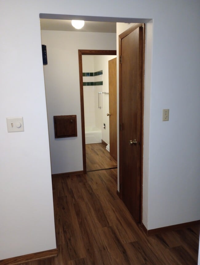 2902 N Rankin St, Appleton, WI 54911 - photo 7