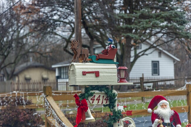 West Peoria has uniquely decorated mailboxes within the neighborhoods.