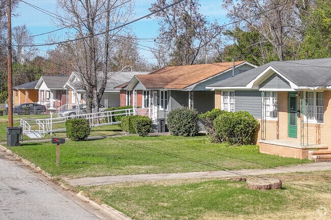 Rows of ranch homes can be found all throughout East Augusta.