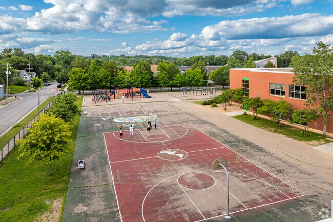 Crossroads Montessori School offers a full cout basketball court.