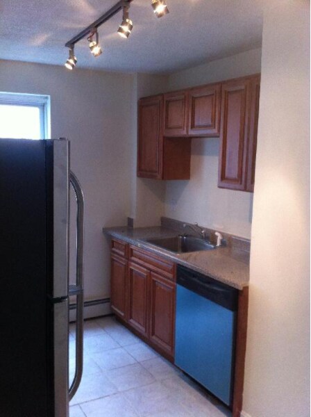 27 Mount Vernon St unit 1, Somerville, MA 02145 - photo 7