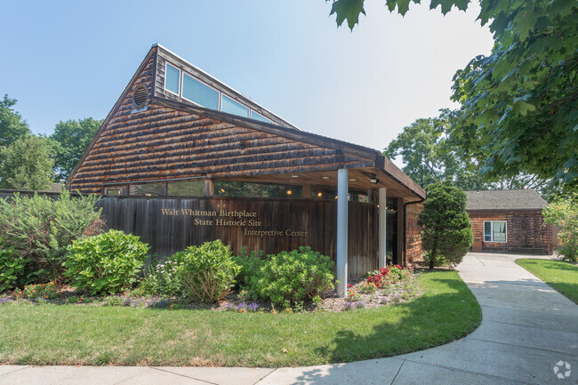Walt Whitman Birthplace Association is a Museum West Hills.