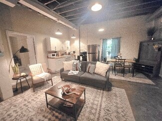 1009 Jefferson St, Lynchburg, VA 24504