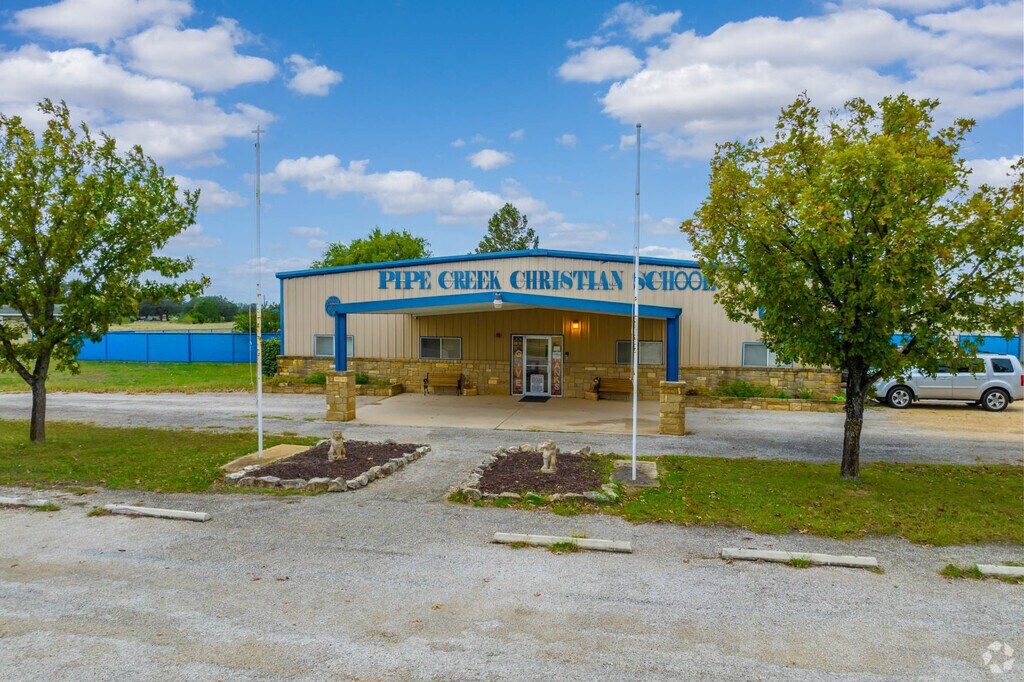 Pipe Creek Christian School has a rating of 4.2 stars on Niche.