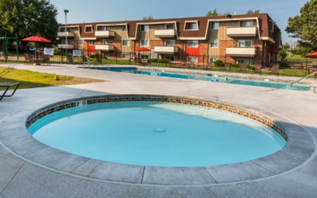 The Park at Whispering Pines, Colorado Springs, CO 80910 - photo 5