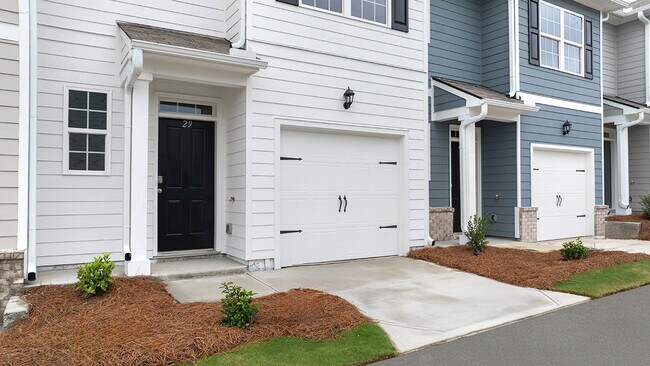 1005 N 2nd Ave NW unit 8, Rome, GA 30165 - photo 2