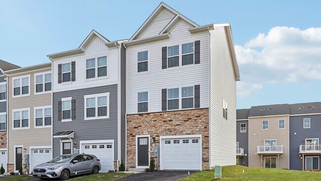 123 Lakota St, Winchester, VA 22602 - photo 2