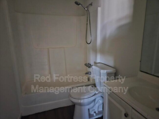 4331 Glenwood Ave unit 6, Fort Myers, FL 33905 - photo 3