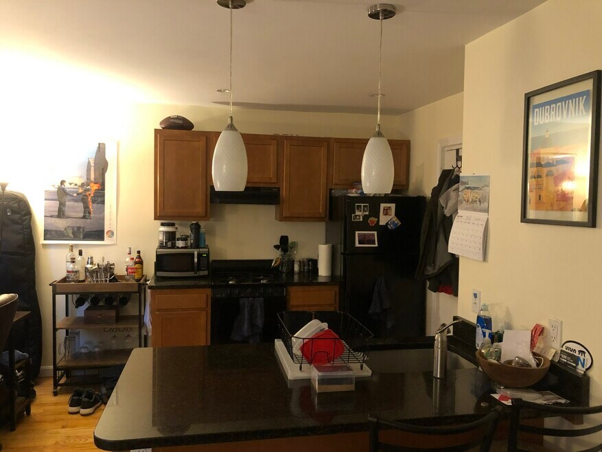 24 Fleet St unit 16, Boston, MA 02113 - photo 1