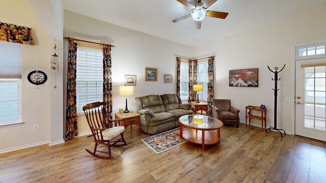 9667 Craighill Dr, Bristow, VA 20136 - photo 2