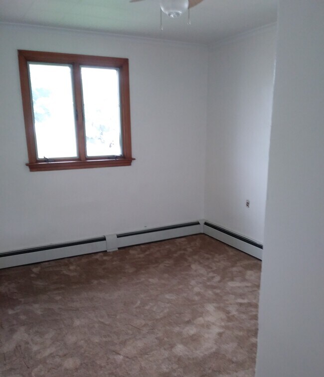 511 Hickory St unit 3, Old Forge, PA 18518 - photo 7