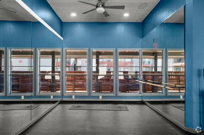 District at Midtown, Dallas, TX 75240 - photo 5