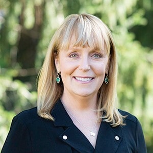 Madeline Dobbs