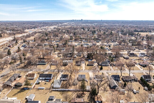 Western Hills is a small neighborhood of about 450 mid-century homes just north of downtown St. Paul.