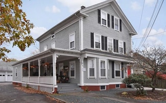 294 Pleasant St Unit 1, Rumford, RI 02916