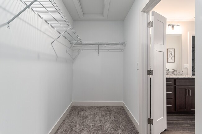 8021 Palermo Trail unit 38251742, Speed, IN 47172 - photo 7