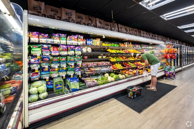 Langenstein's Market offers a large selection of fresh produce in Audubon.